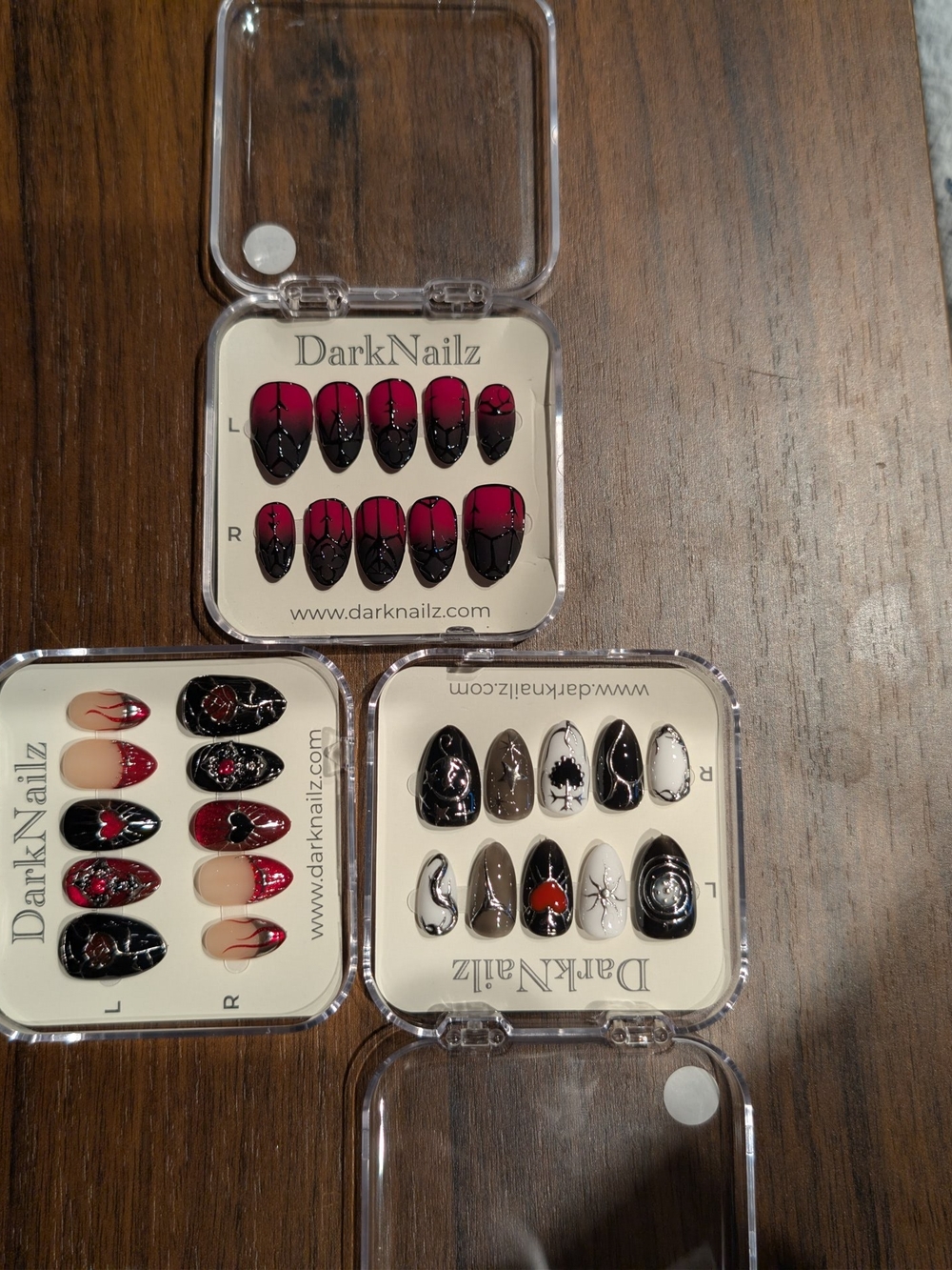 Black & Red Press-On Nail Set — Gothic Chic